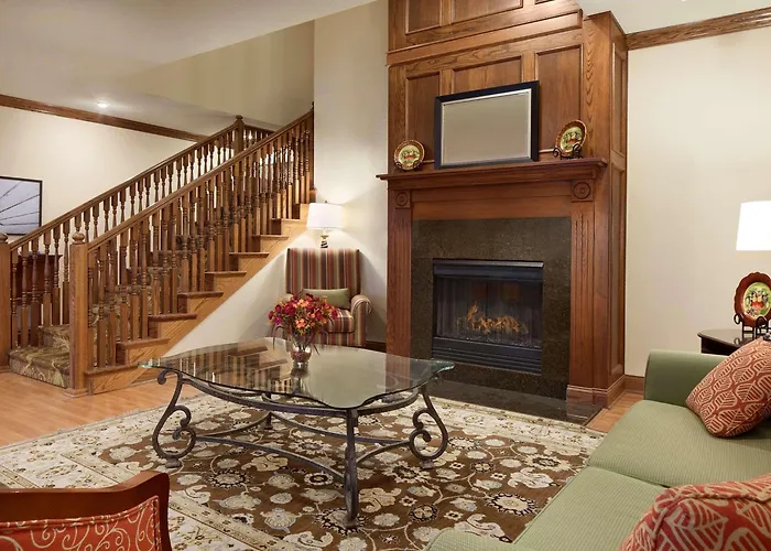 Hotel Country & By Radisson, North, Il 4*