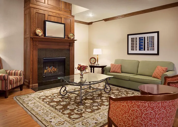 Hotel Country & By Radisson, North, Il Champaign