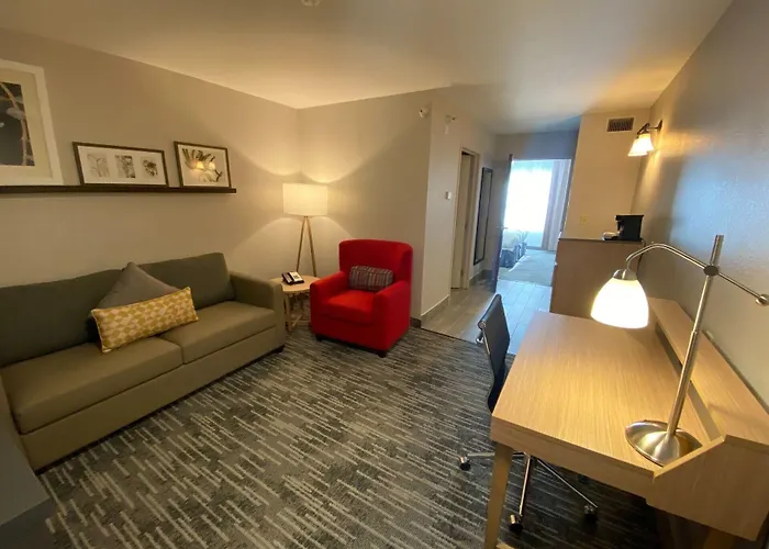 Country & By Radisson, North, Il Hotel 4*