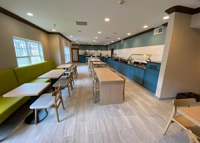 Country & By Radisson, North, Il 4* Champaign