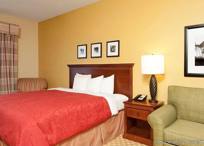 Hotel Country & By Radisson, North, Il 4*